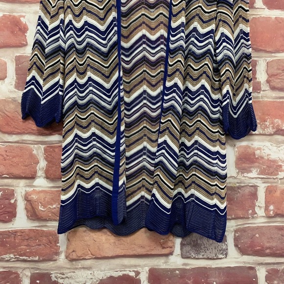 Chicos Travelers Cardigan Womens Small 0 Blue Gold Multicolor Chevron Sweater - Picture 6 of 10